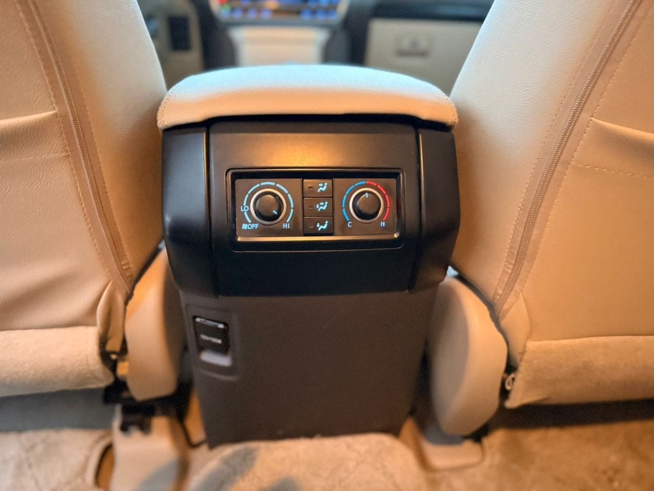 تويوتا برادو TXL 2.8L