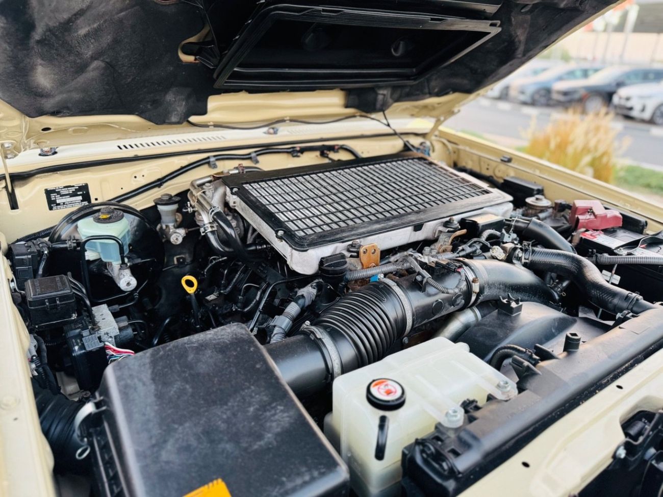 Toyota Land Cruiser Pick Up Toyota Land Cruiser pickup single cabin diesel v8 turbo engine