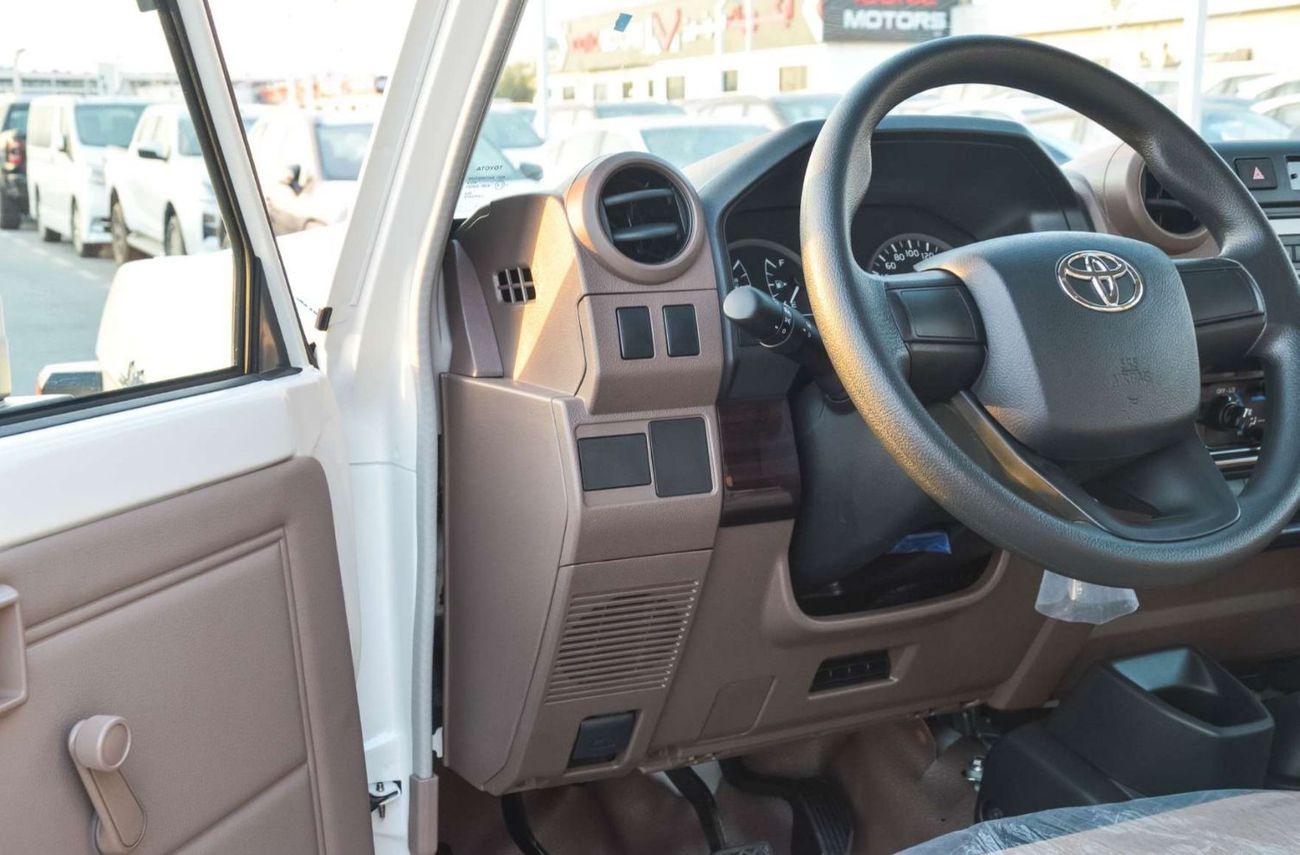 Toyota Land Cruiser 70 LC78 Hardtop 3 Doors Long , M/T , 4.0L Petrol V6 Two Tank 2025 Model