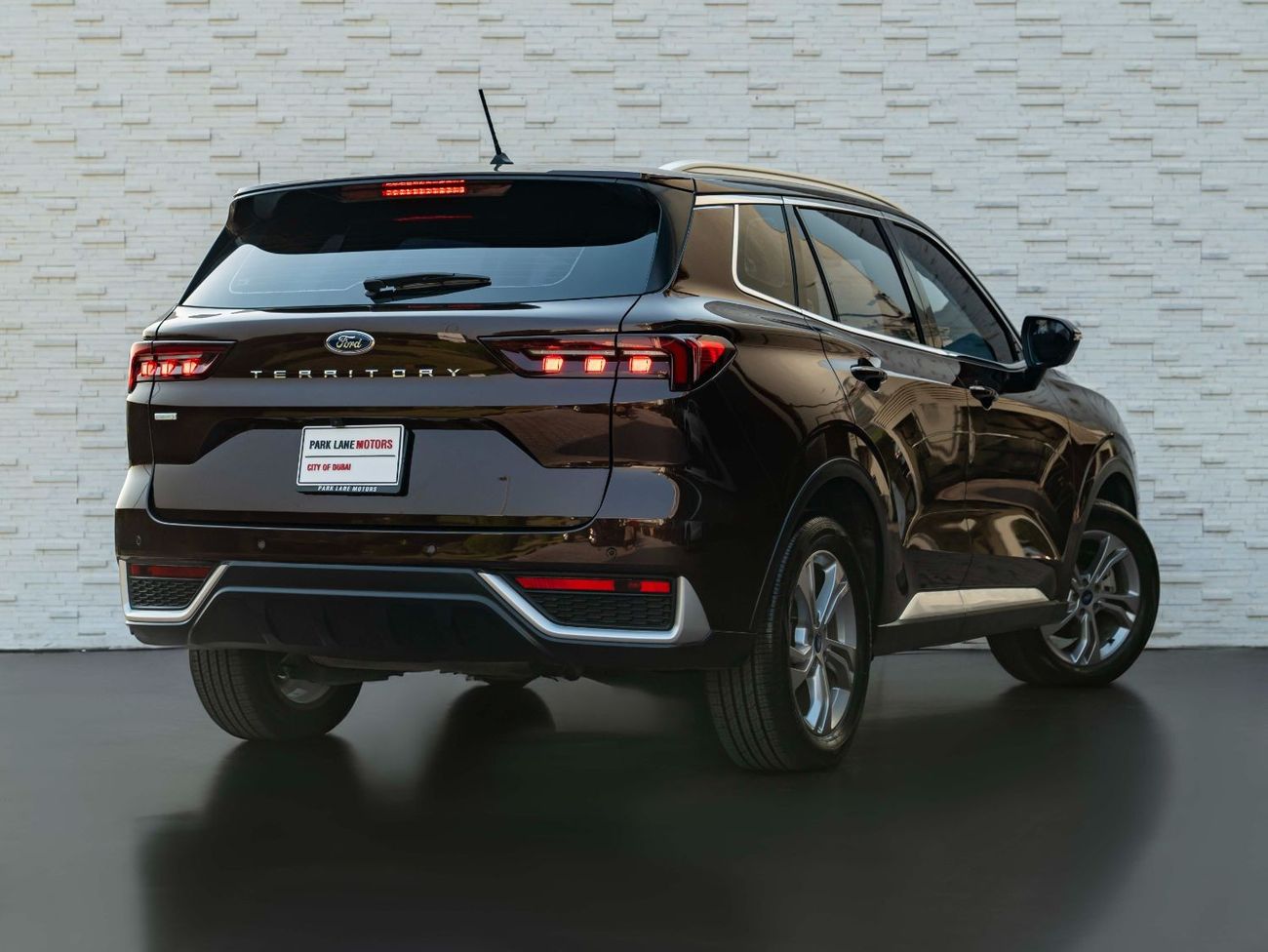 Ford Territory AED 1,573 PM • TERRITORY STD • ONLY 20,000 KMS • OFFICIAL FORD WARRANTY AND SERVICE PLAN UNTIL 2028