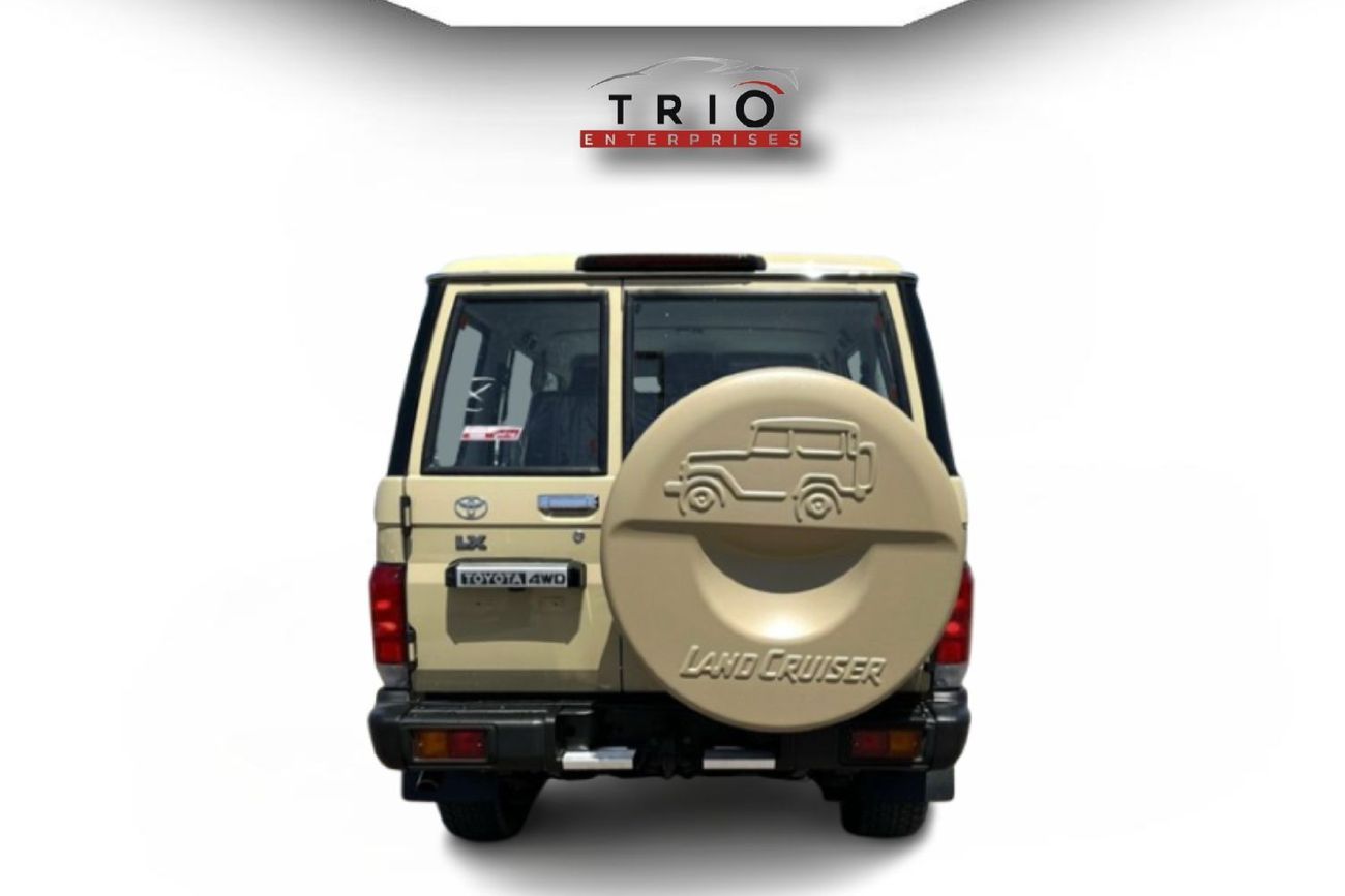 تويوتا لاند كروزر 70 2025 TOYOTA LAND CRUISER 76 SERIES 2.8L DIESEL 5 DOOR FULL OPTION WITH ALLOY WHEELS , COOL BOX , LED