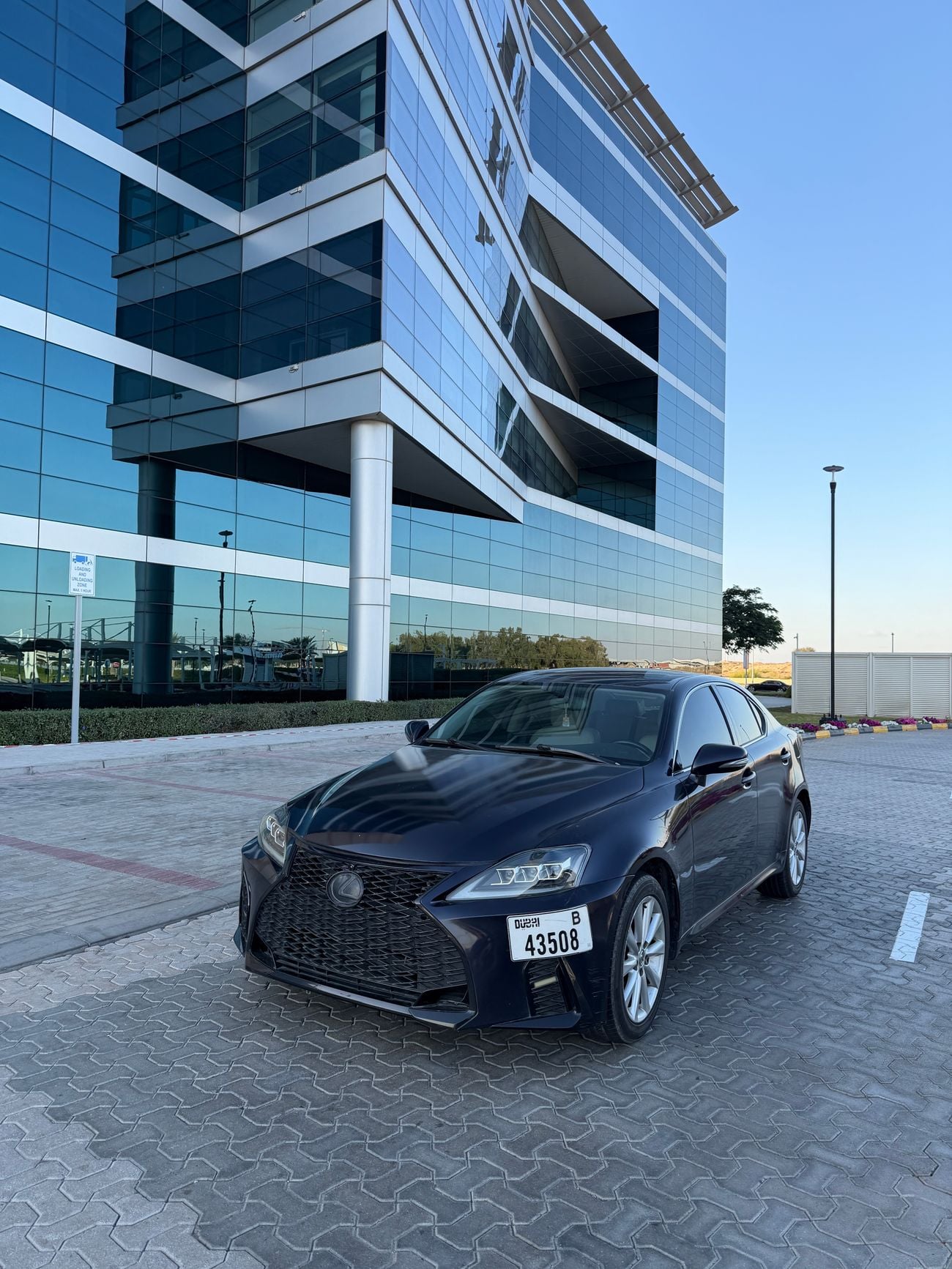 لكزس IS 250 PREMIER