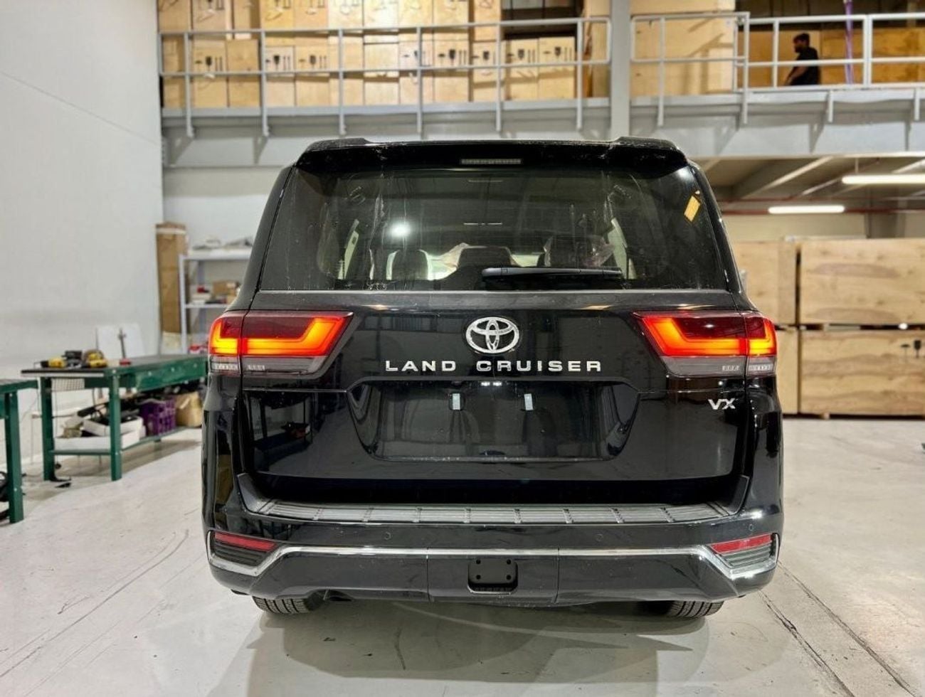 Toyota Land Cruiser VXR 3.5L Twin Turbo 401 HP Brand New * Export Price *