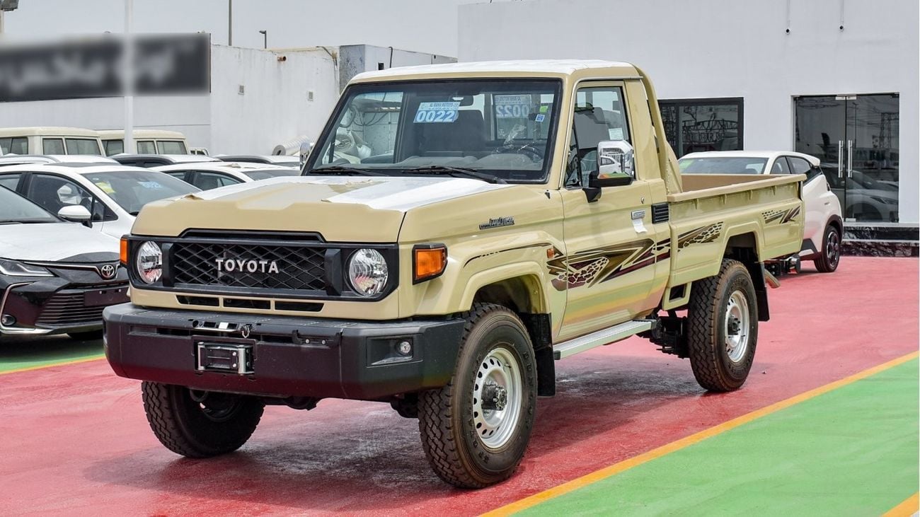 Toyota Land Cruiser Pick Up 4.0L V6 Single Cabin Auto Transmission
