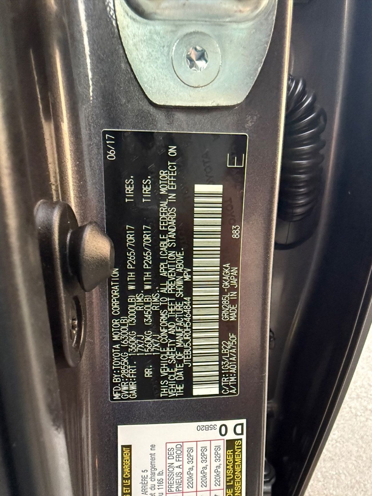 تويوتا Runner4 2017 SR5 PREMIUM SPORT 7 SEATER 4x4 USA SPEC