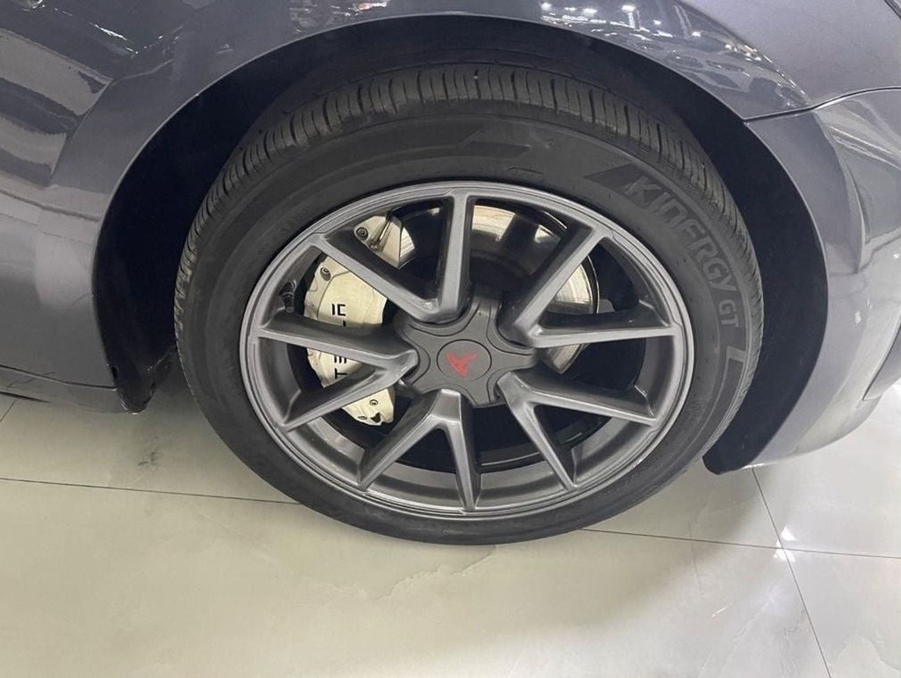 تسلا موديل 3