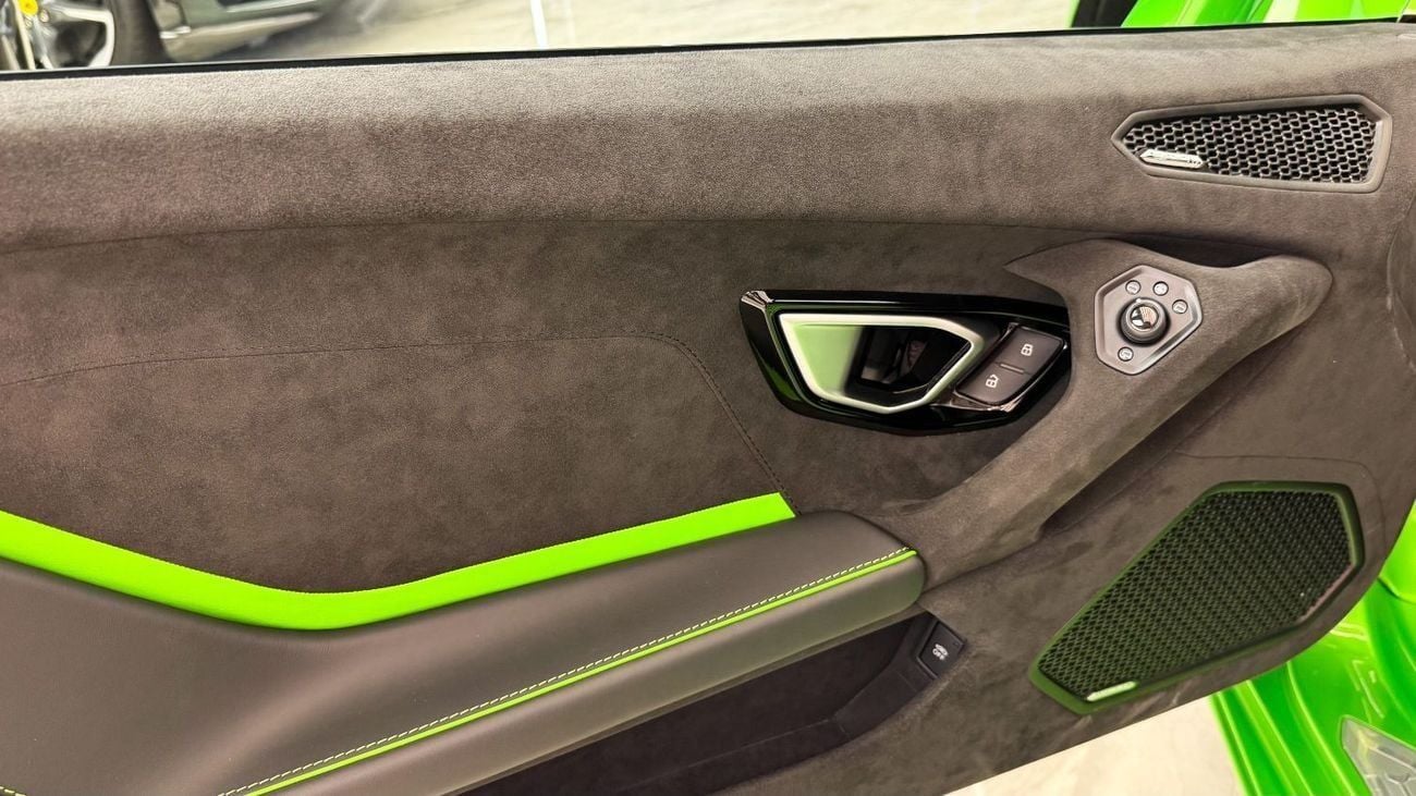 Lamborghini Huracan Lamborghini Huracán Tecnica LP640-2 2024 - Verde Mantis