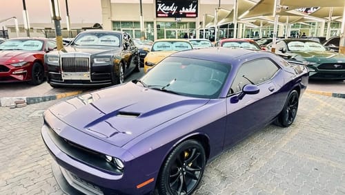 Dodge Challenger SXT For sale