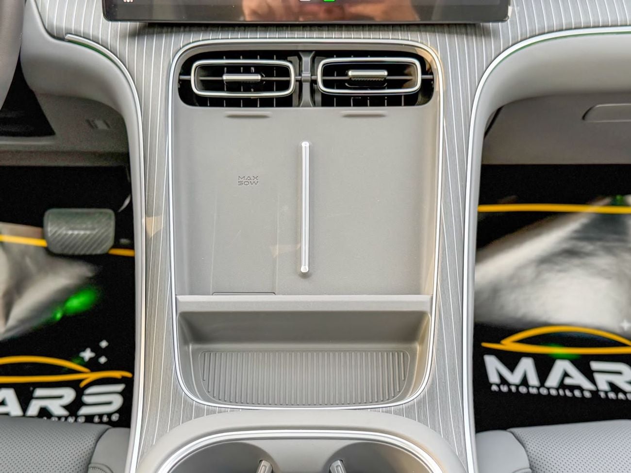 GAC Aion i60 | 1.5L Hybrid (Plug-In) | 345 Hp