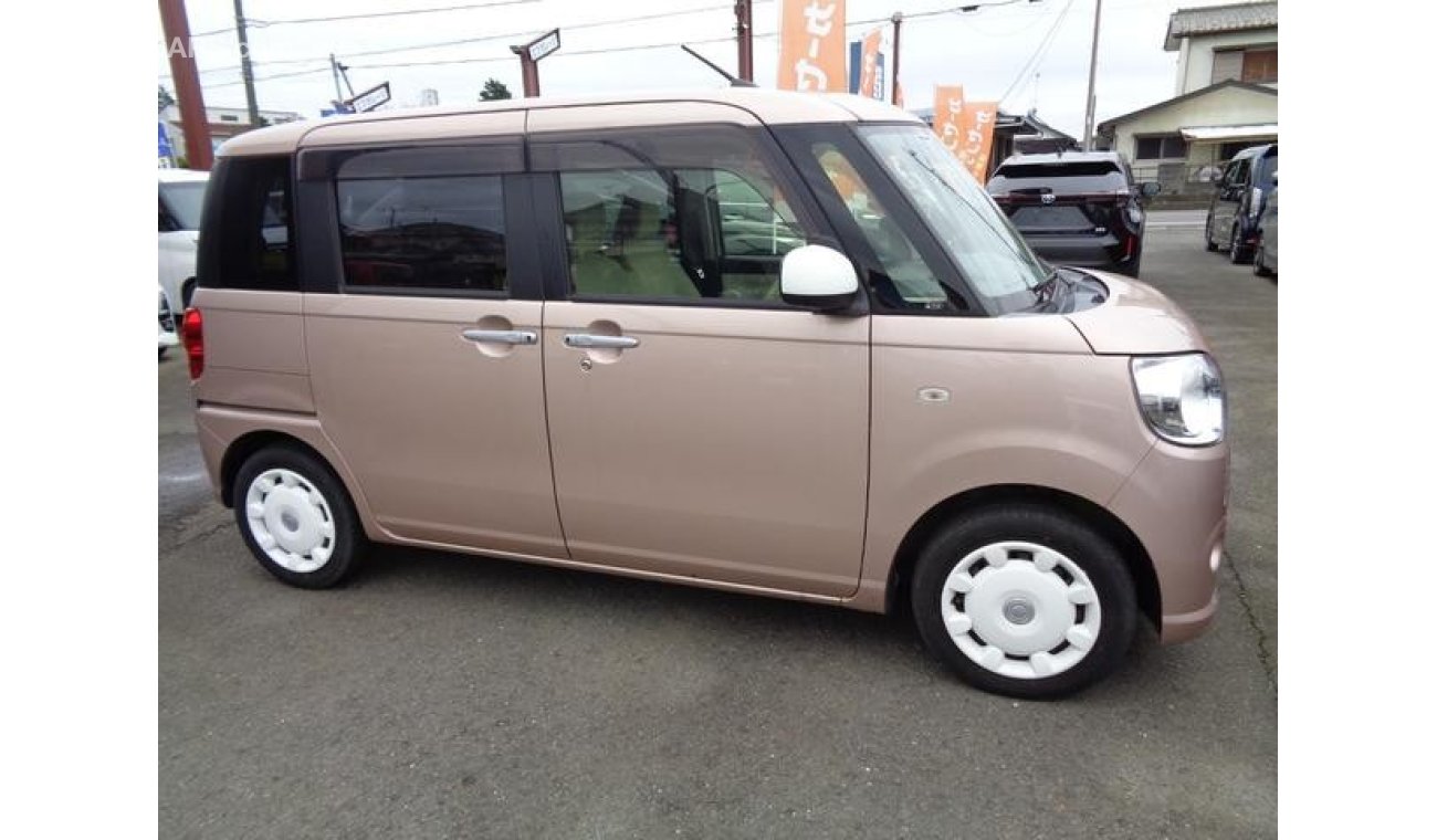 Daihatsu Move LA800S