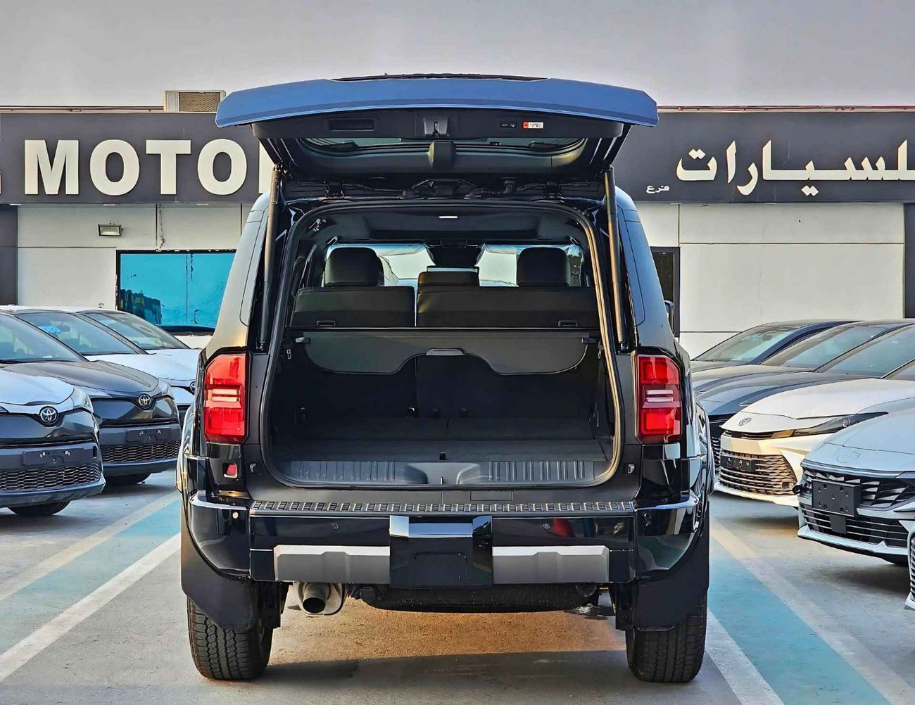 Toyota Prado LUXURY TURBO/ 2.4L V4 PETROL/ 360* WITH HEADUP DISPLAY/ RADAR/ PANORAMIC (CODE # PLUX)