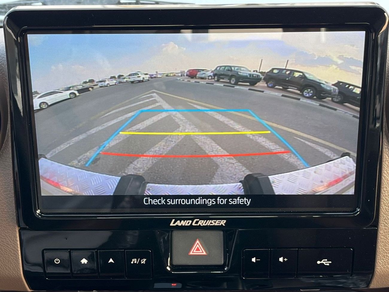 Toyota Land Cruiser Pick Up Toyota Land Cruiser LC79 SC 4.0 AT 2025 Full option