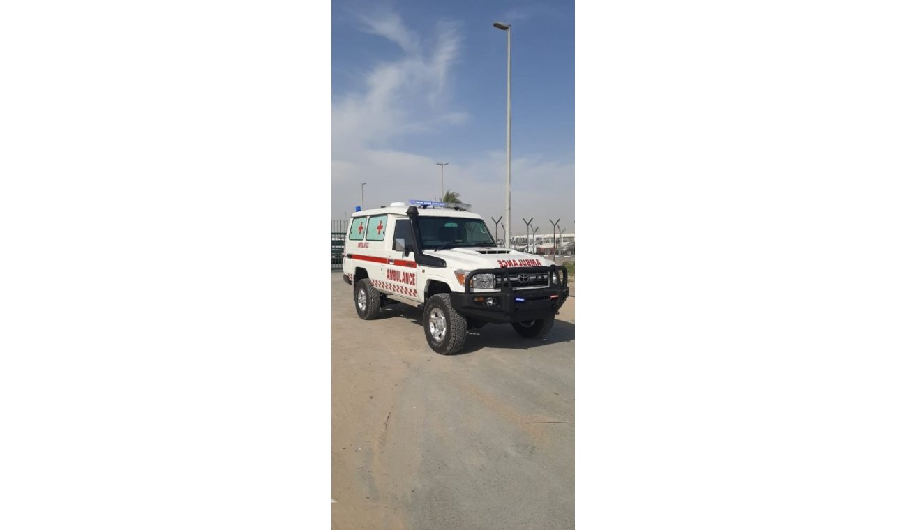 تويوتا لاند كروزر TOYOTA HARDTOP LANDCRUISER AMBULANCE 2019 MODEL VDJ78 TURBO DIESEL 4.5CC  MTM, 5-SPEED FLOOR SHIFT