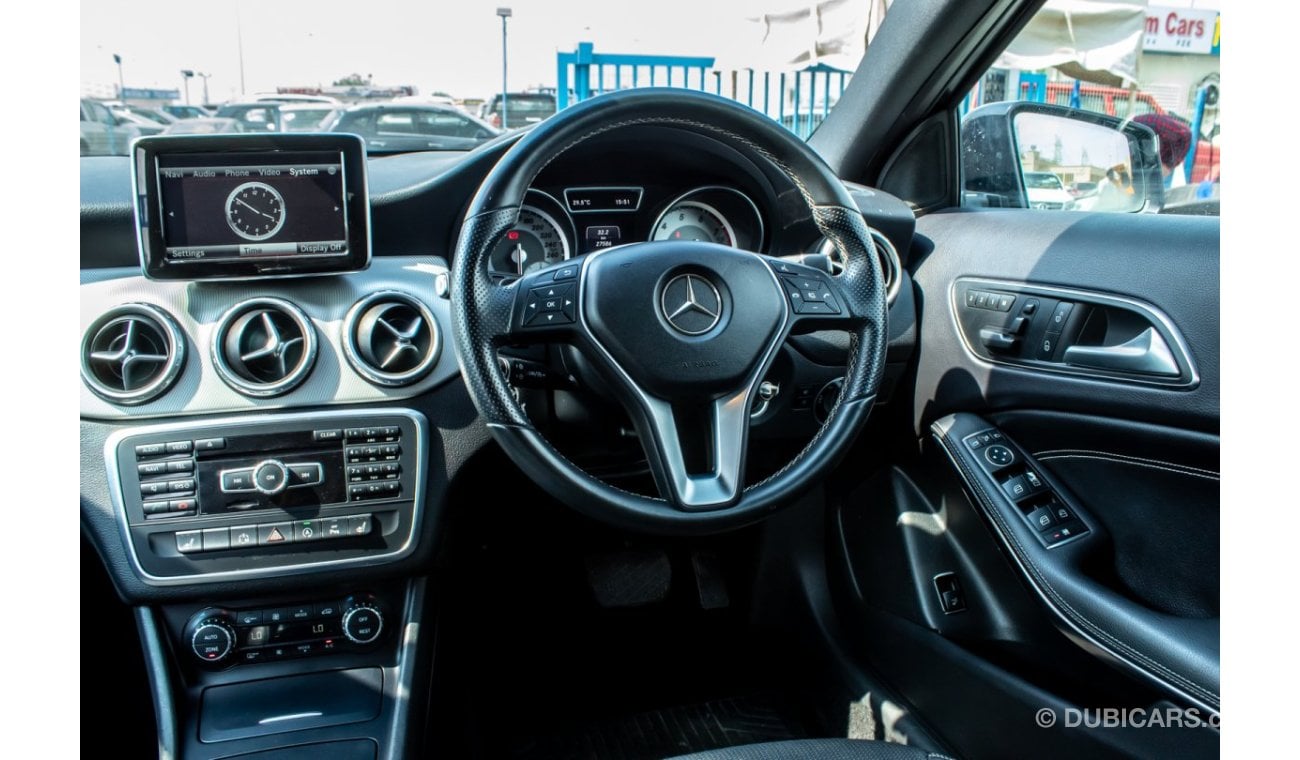 Mercedes-Benz GLA 180 (2015) Japan Import