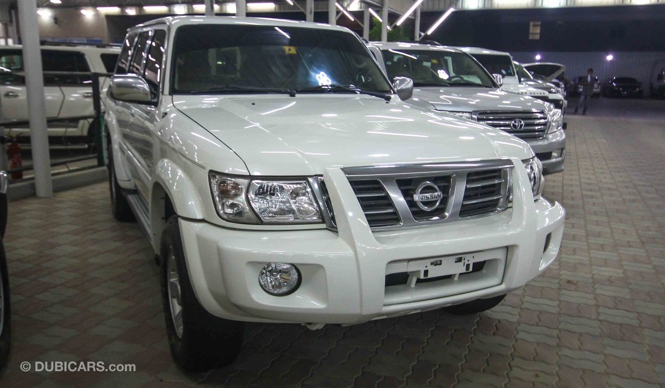 Nissan Patrol Super Safari