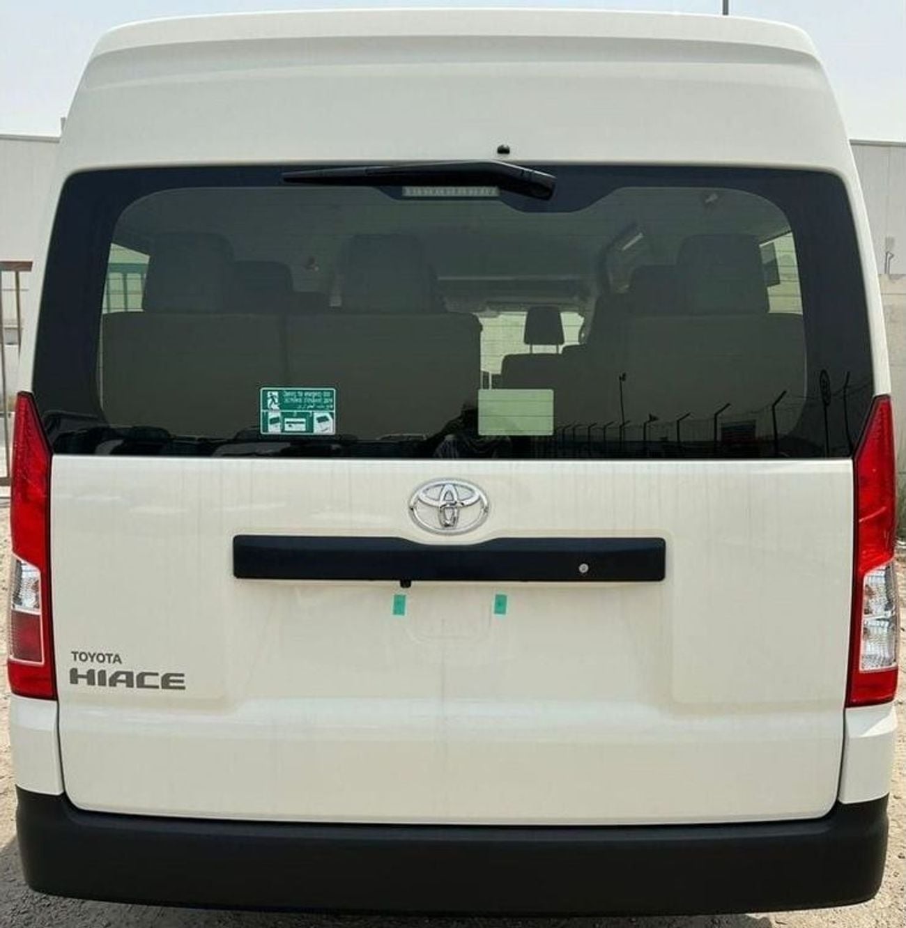 تويوتا هاياس GL TOYOTA HIACE 3.5 PASSENGER MANUAL TRANSMISSION 2025 MODEL