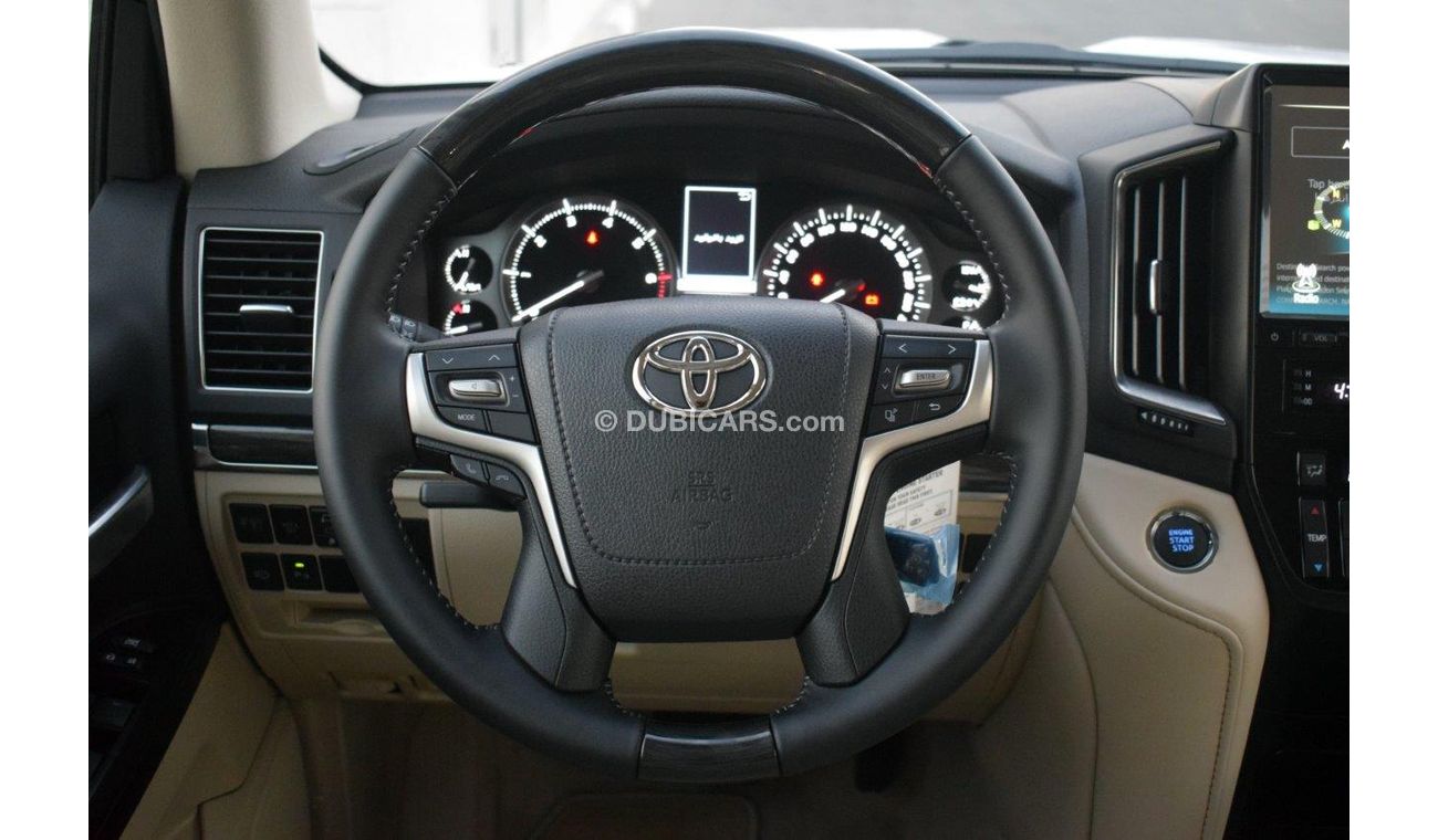 Toyota Land Cruiser 200 GXR V6 4.0L Petrol Grand Touring