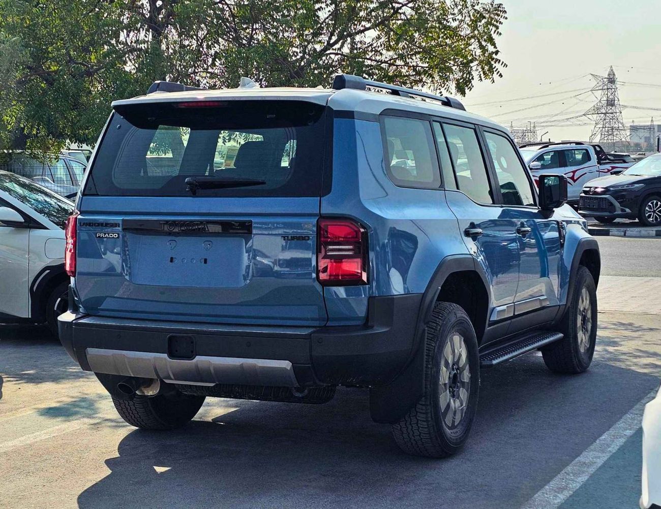 Toyota Prado ADVENTURE TURBO / 2.4L V4 PETROL / POWER WITH LEATHER SEATS / 360* CAMERA / HEADUP DISPLAY / FULL OP