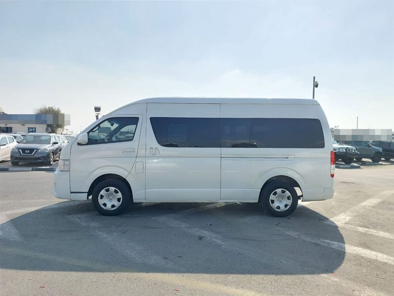 Toyota Hiace TOYOTA HIACE VAN RHD 2014 MODEL 3.0 L DIESEL AUTOMATIC(PM13716)