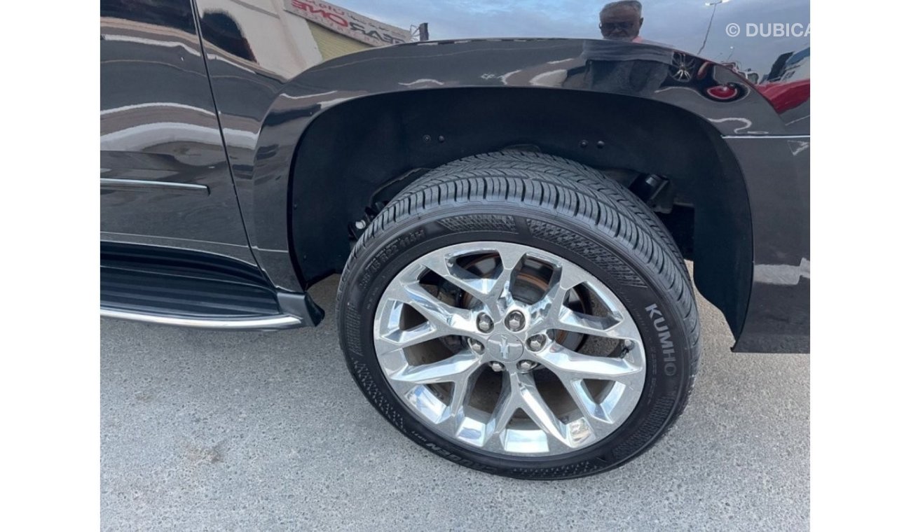 Chevrolet Suburban Premier