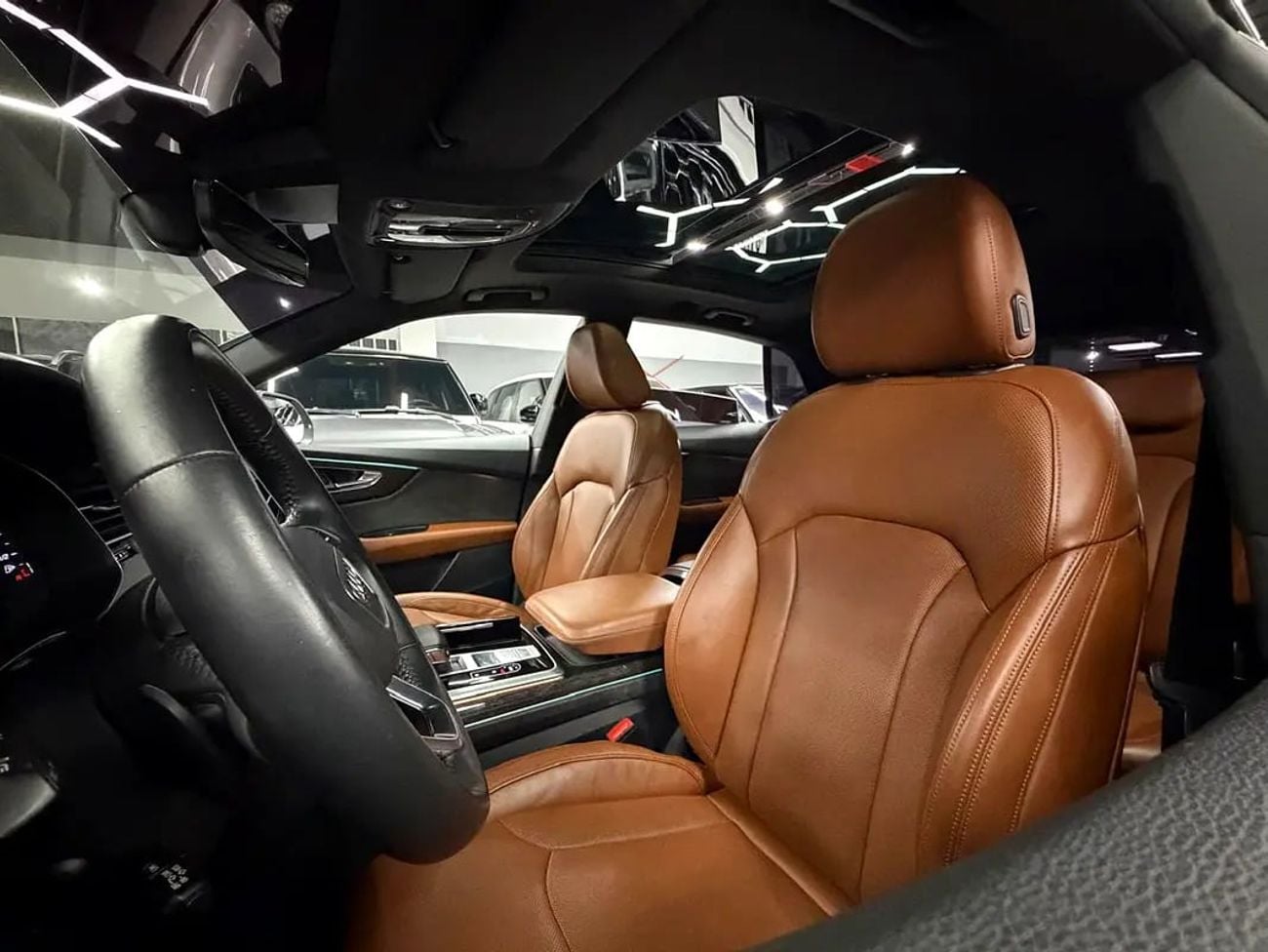 Audi Q8 55 TFSI S-LINE