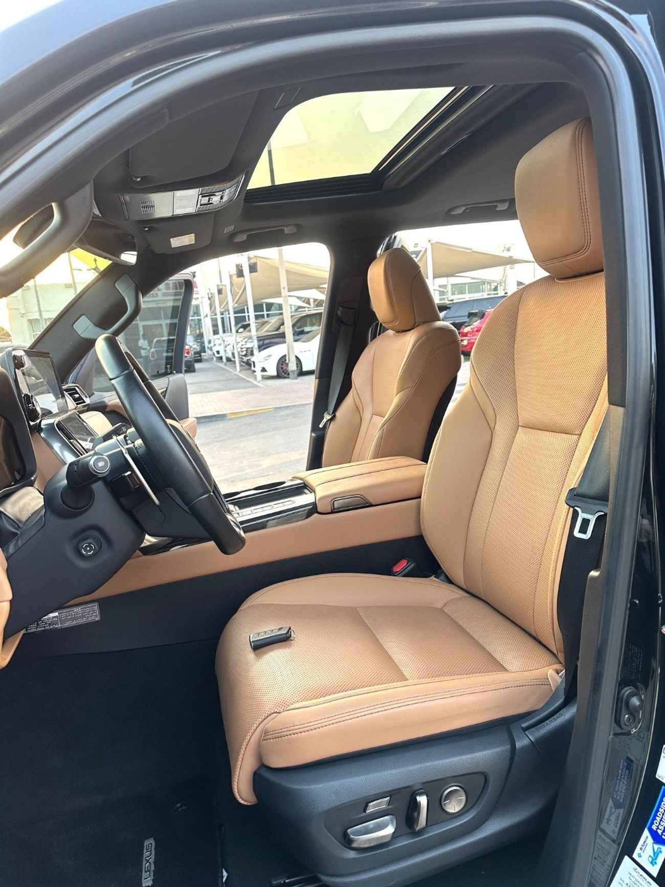 لكزس LX 600 PRESTIGE