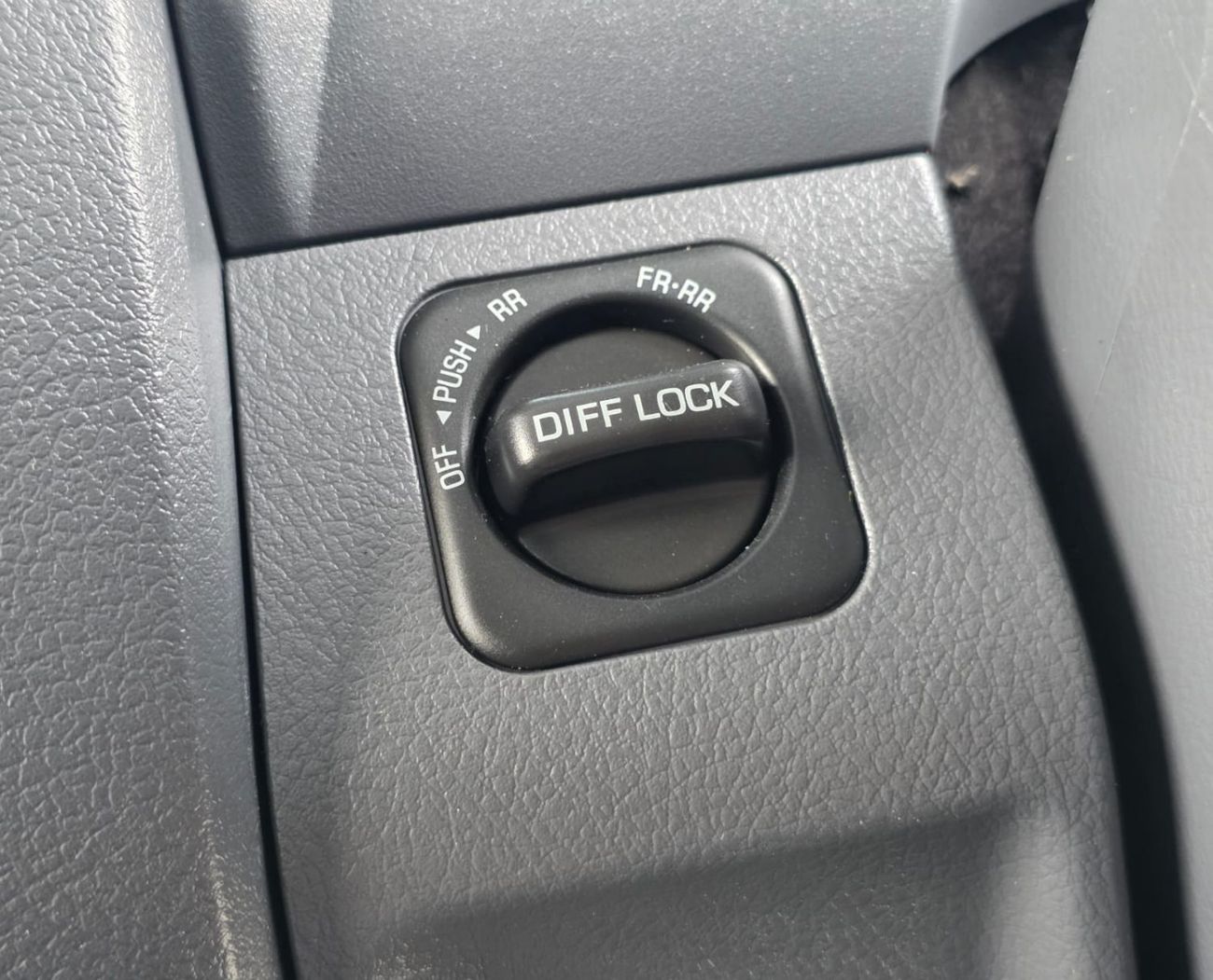 Toyota Land Cruiser Pick Up Diesel 4.5L ,Right Hand Drive ,2021 Model Only For Export Available