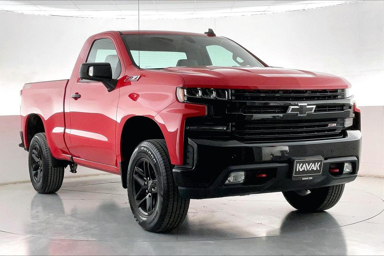 Chevrolet Silverado LT Z71 Trail Boss - Regular Cab | 1 year free warranty | 0 Down Payment