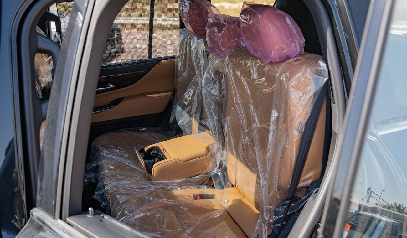 Lexus LX 600 2025 Lexus LX600 Signature 3.5L Petrol AT Black