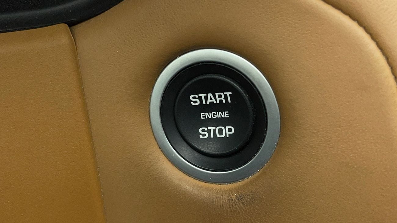 لاند روفر رينج روفر فيلار P300 R DYNAMIC HSE 2 | بدون دفعة مقدمة | اختبار القيادة في المنزل