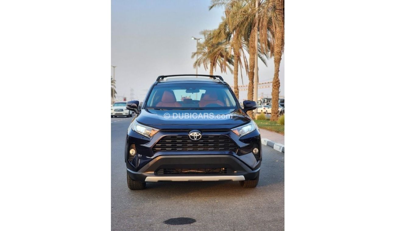 تويوتا راف ٤ XLE