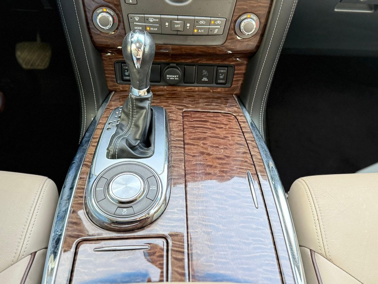 Nissan Armada 2017 NISSAN ARMADA AMERICAN SPECS GOOD COND