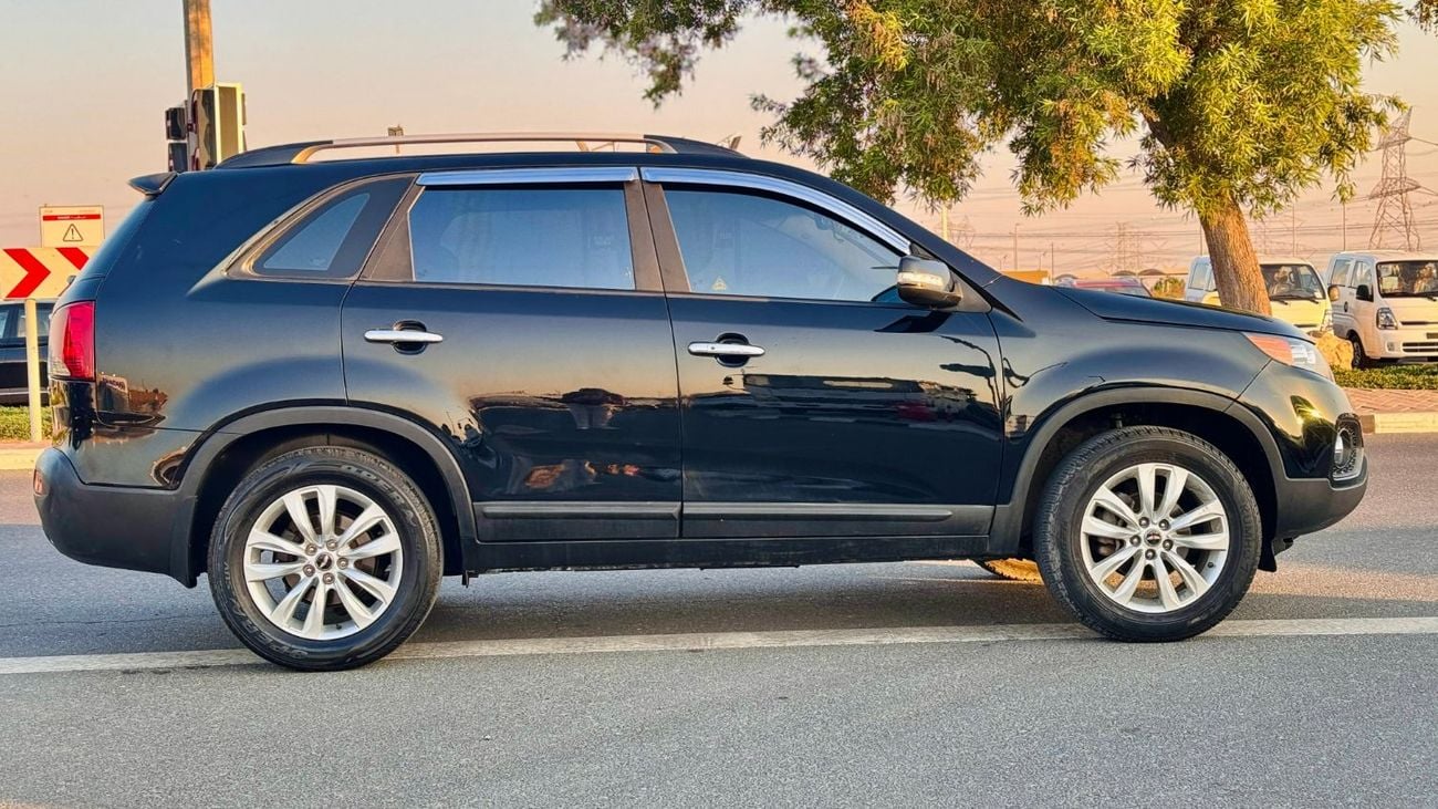 Kia Sorento LHD | 2.0L DIESEL ENGINE | 2010 | DOUBLE SUNROOF | REAR VIEW CAMERA