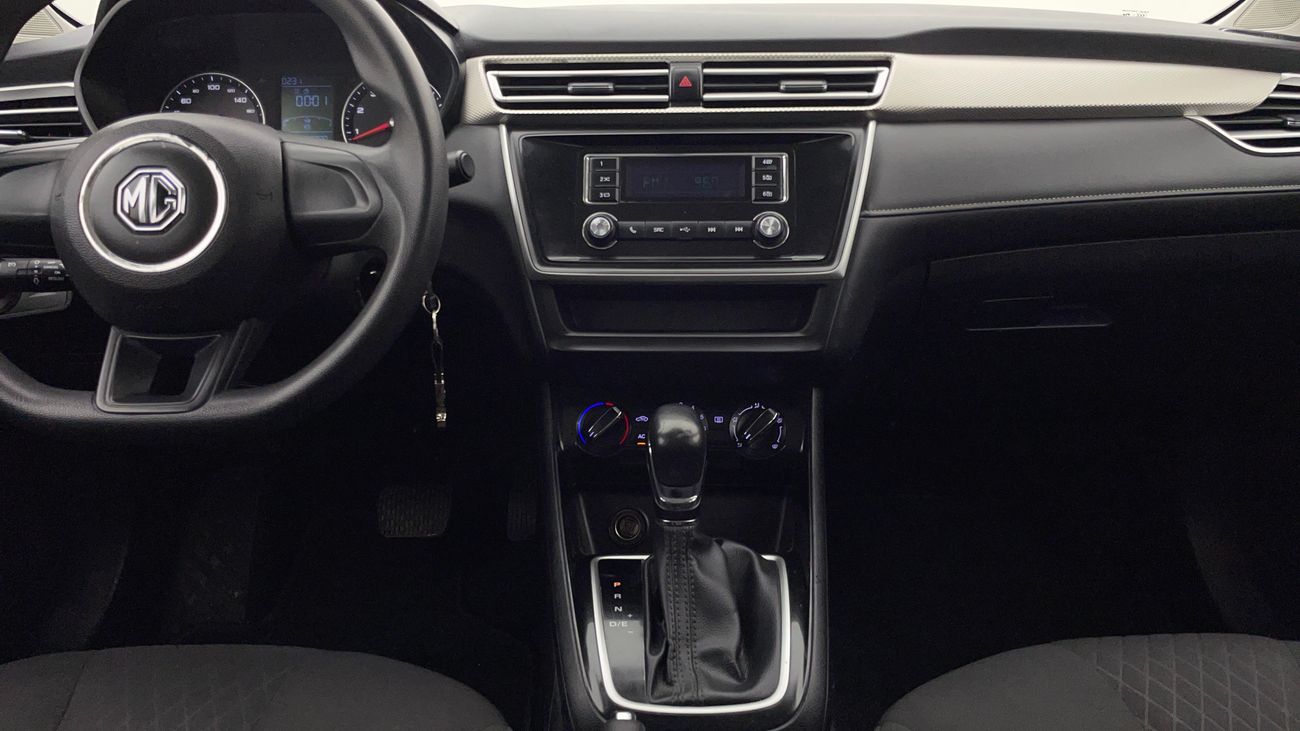 أم جي 5 STD 1.5 | بدون دفعة مقدمة | اختبار القيادة في المنزل