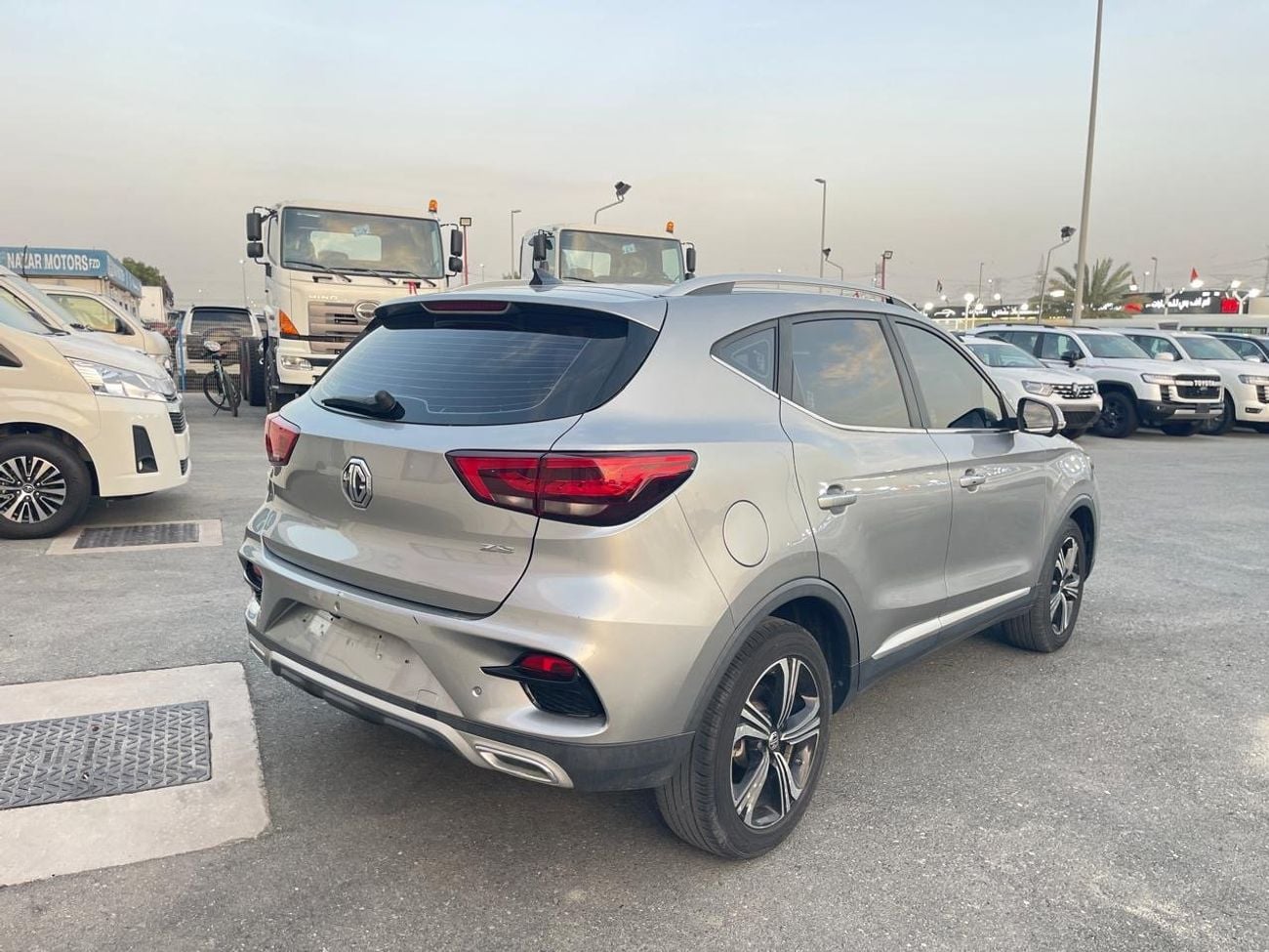 أم جي ZS