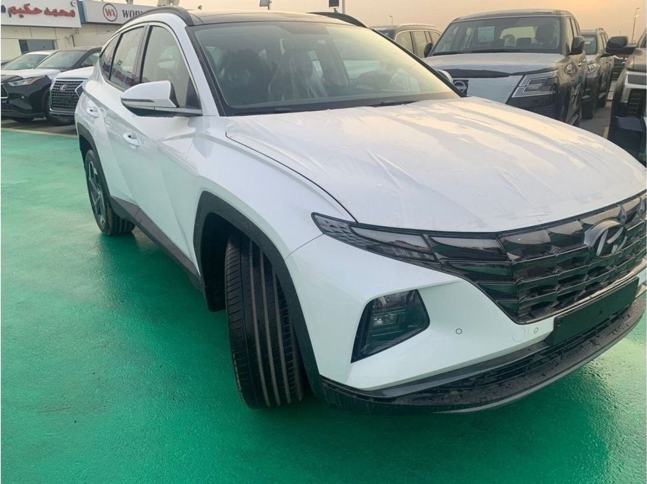 هيونداي توسون 1.6L Petrol, SUV, FWD, 5 Doors, Cruise Control, Panoramic Roof, Front Electric Seats all colors avai