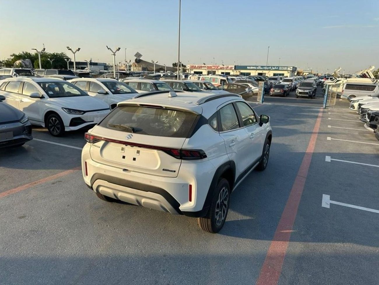 Suzuki Fronx Suzuki Fronx GLX Hybrid Full Option