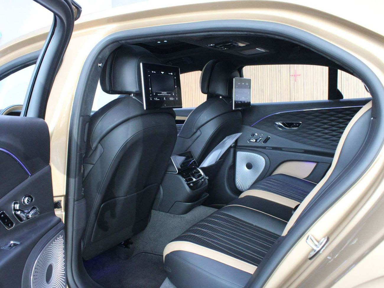 بنتلي فلاينج سبور 6.0T W12