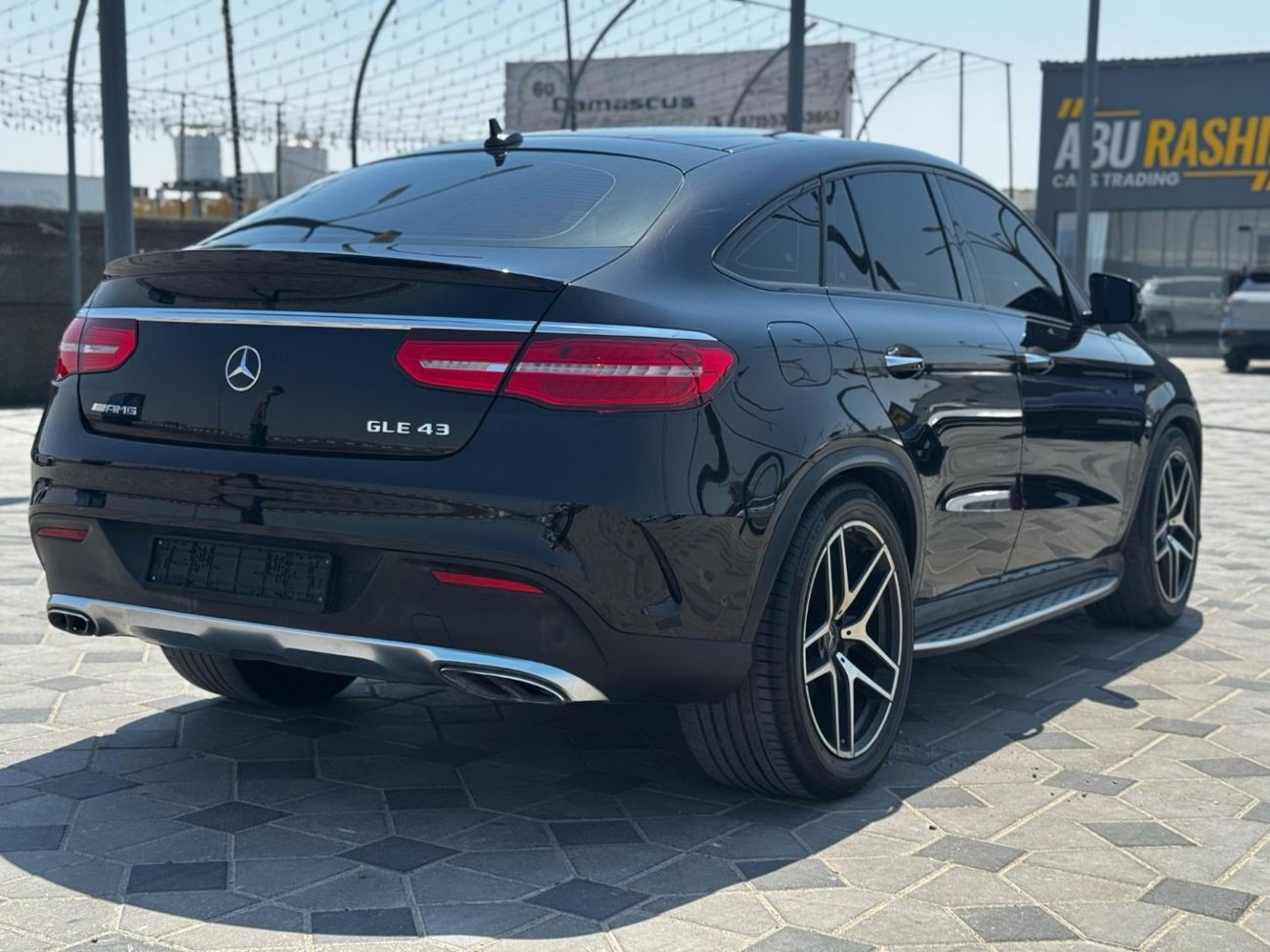 مرسيدس بنز GLE 43 AMG Std 3.0L