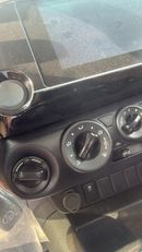 Toyota Hilux SR5 manual transimtion