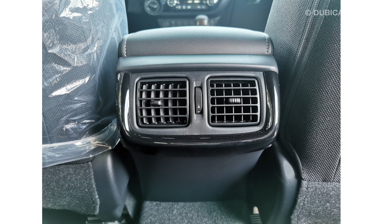 Toyota Hilux 4.0L Petrol, 18" Rims, Fabric Seats, LED Headlights, Traction Control, DVD-USB (CODE # THAD06)