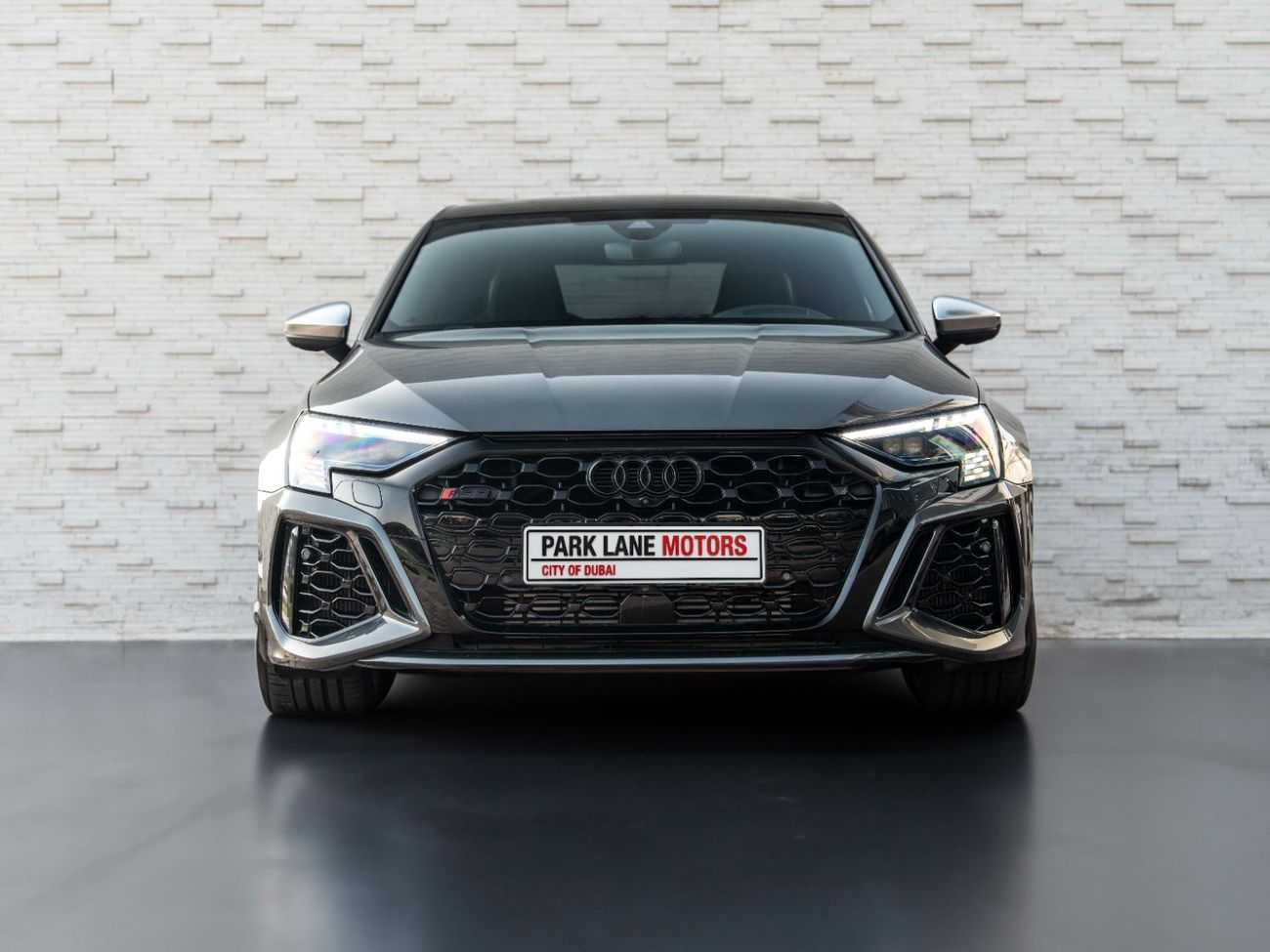 أودي RS3 TFSI quattro 2.5L Sedan