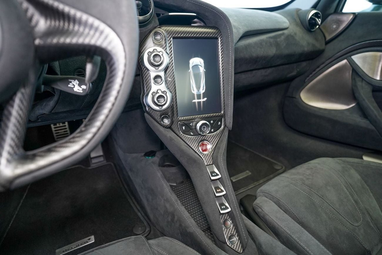 McLaren 720S PERFORMANCE