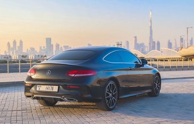 Mercedes Benz C200 AMG Benz 2022 very clean car outside and inside