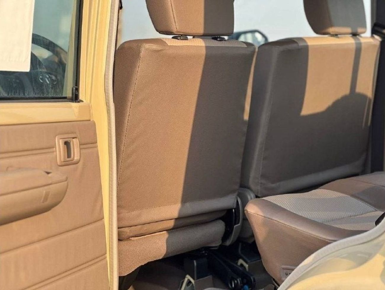 Toyota Land Cruiser Pick Up LC79 D/C 4.5L DSL M/T // STANDER OPTION WITH POWER WINDOWS // SPECIAL OFFER // BY FORMULA AUTO // FO