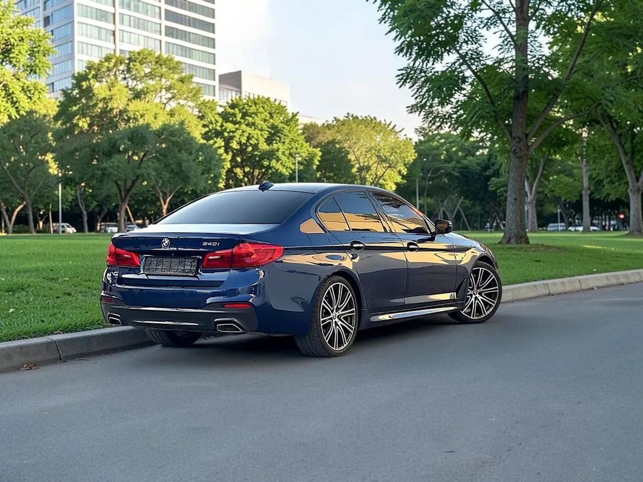 بي أم دبليو 540i 2,613 P.M | 540 M-KIT | 3.0L V6 | GCC | | LOW MILAGE Original paint