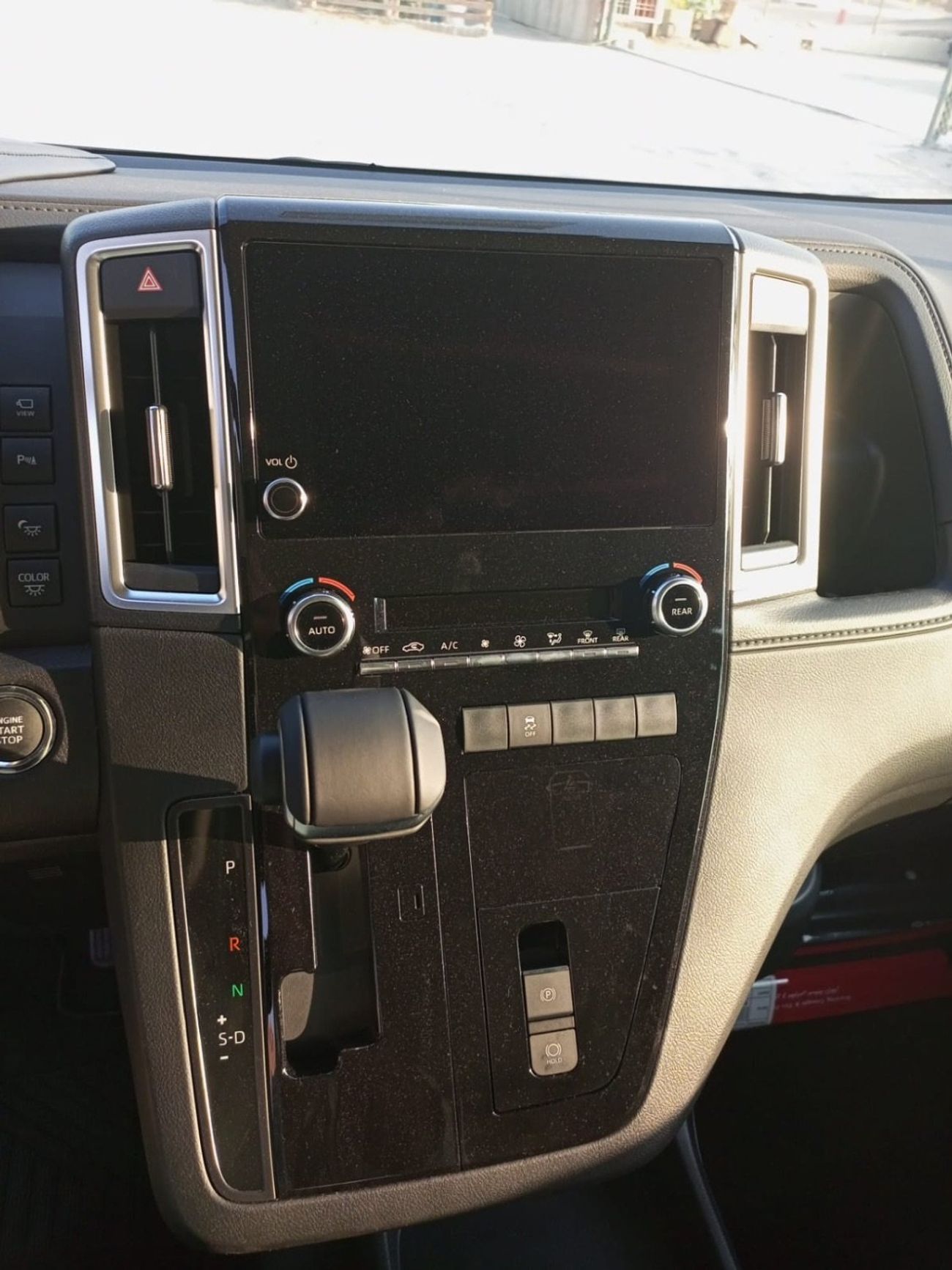 Toyota Granvia Toyota Granvia vip 6 seater