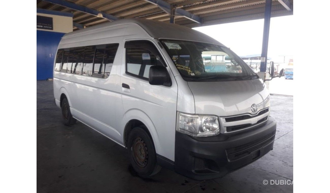 تويوتا هاياس Hiace Commuter RIGHT HAND DRIVE  (Stock no PM 720 )