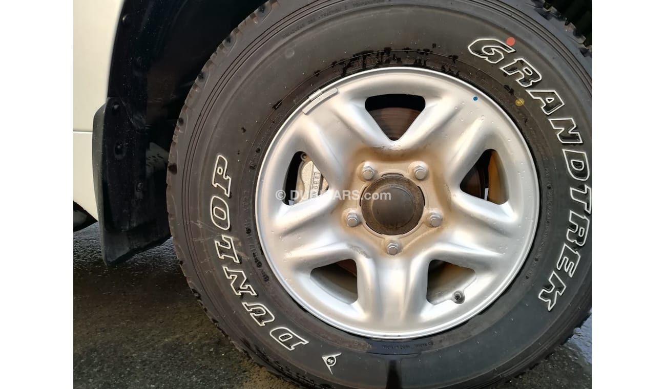 تويوتا لاند كروزر 4.5 Diesel GXR V8 mid options