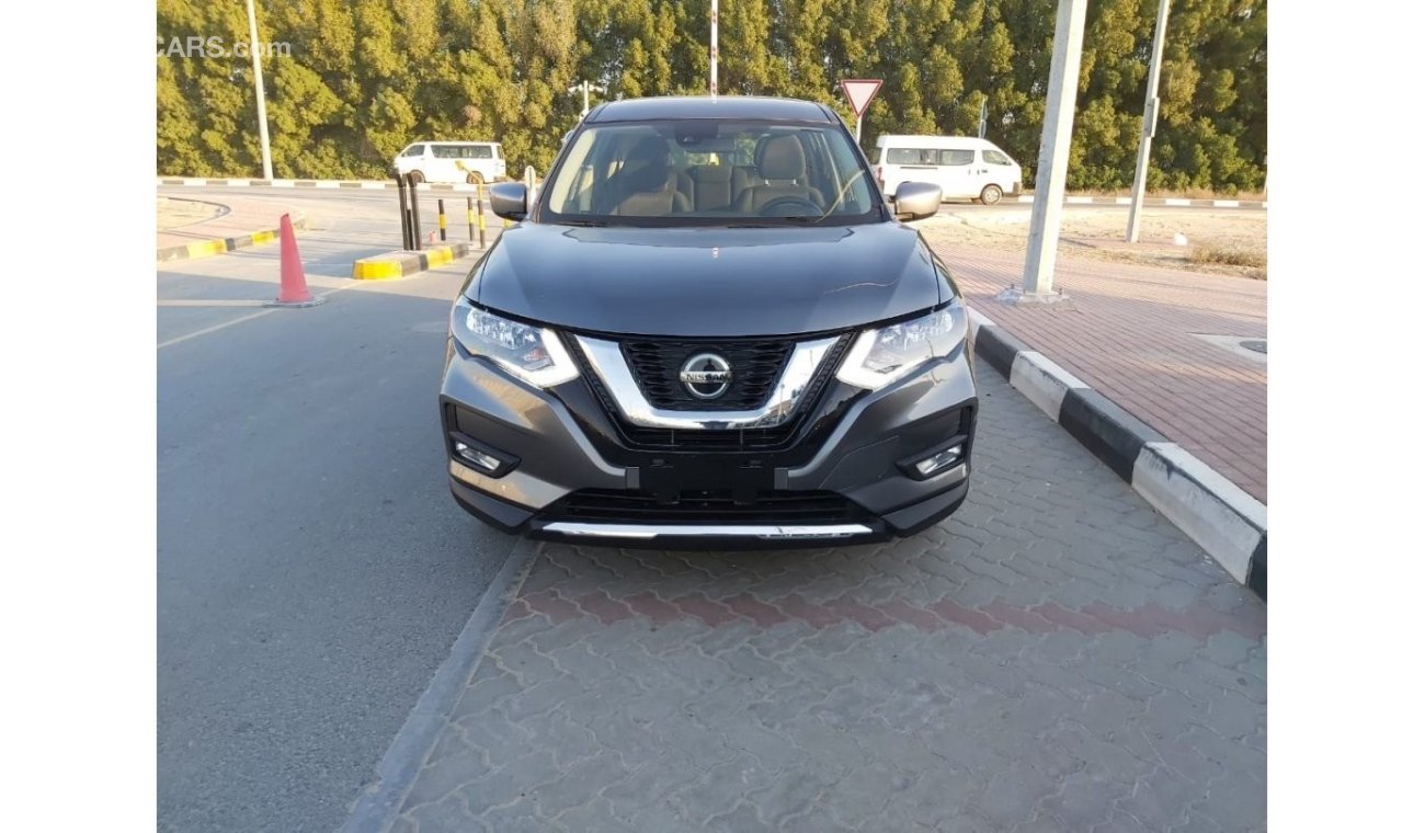 Nissan X-Trail AWD - (Rogue)